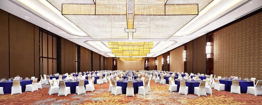 Sheraton Grand Zhengzhou Hotel Exterior foto