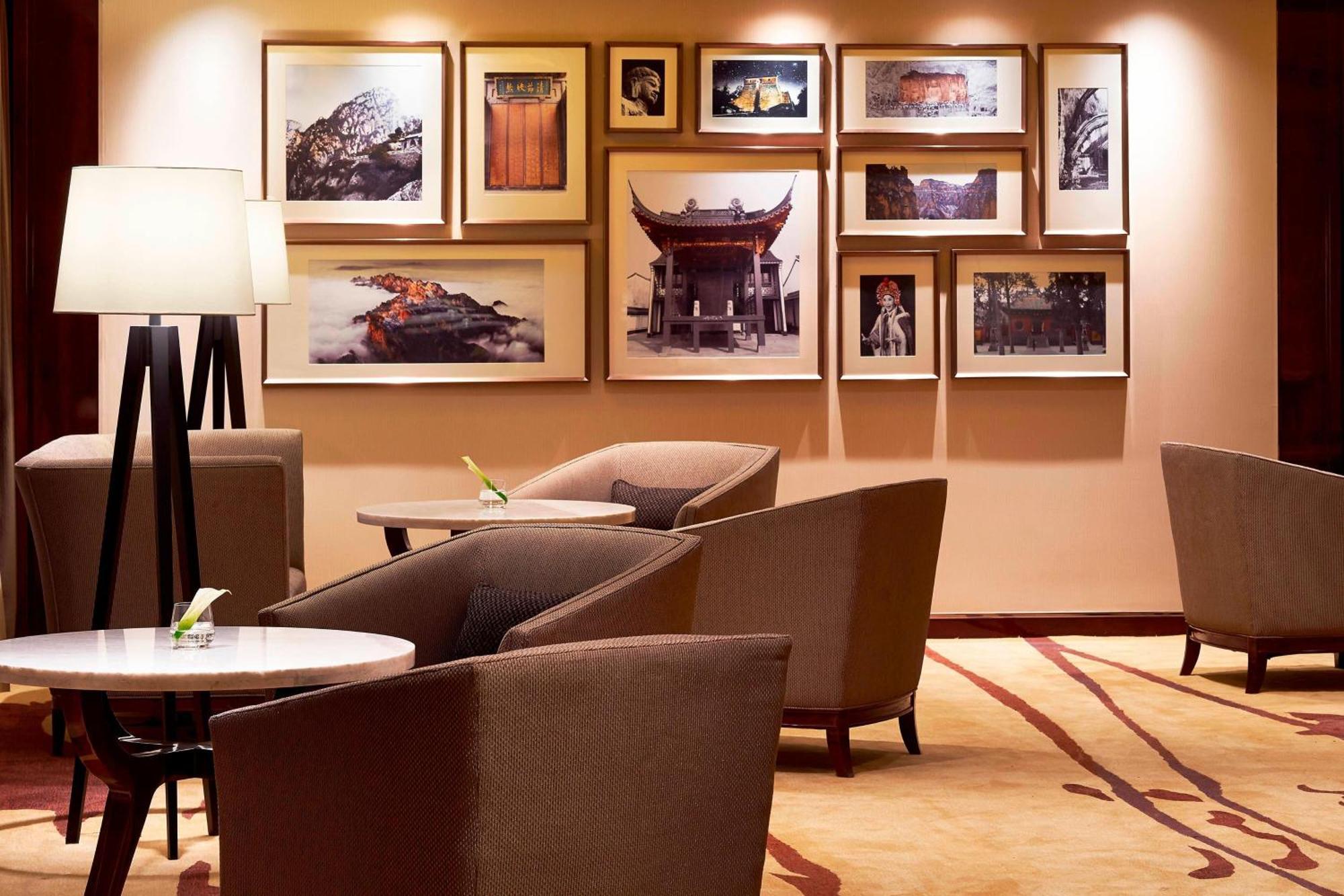 Sheraton Grand Zhengzhou Hotel Exterior foto