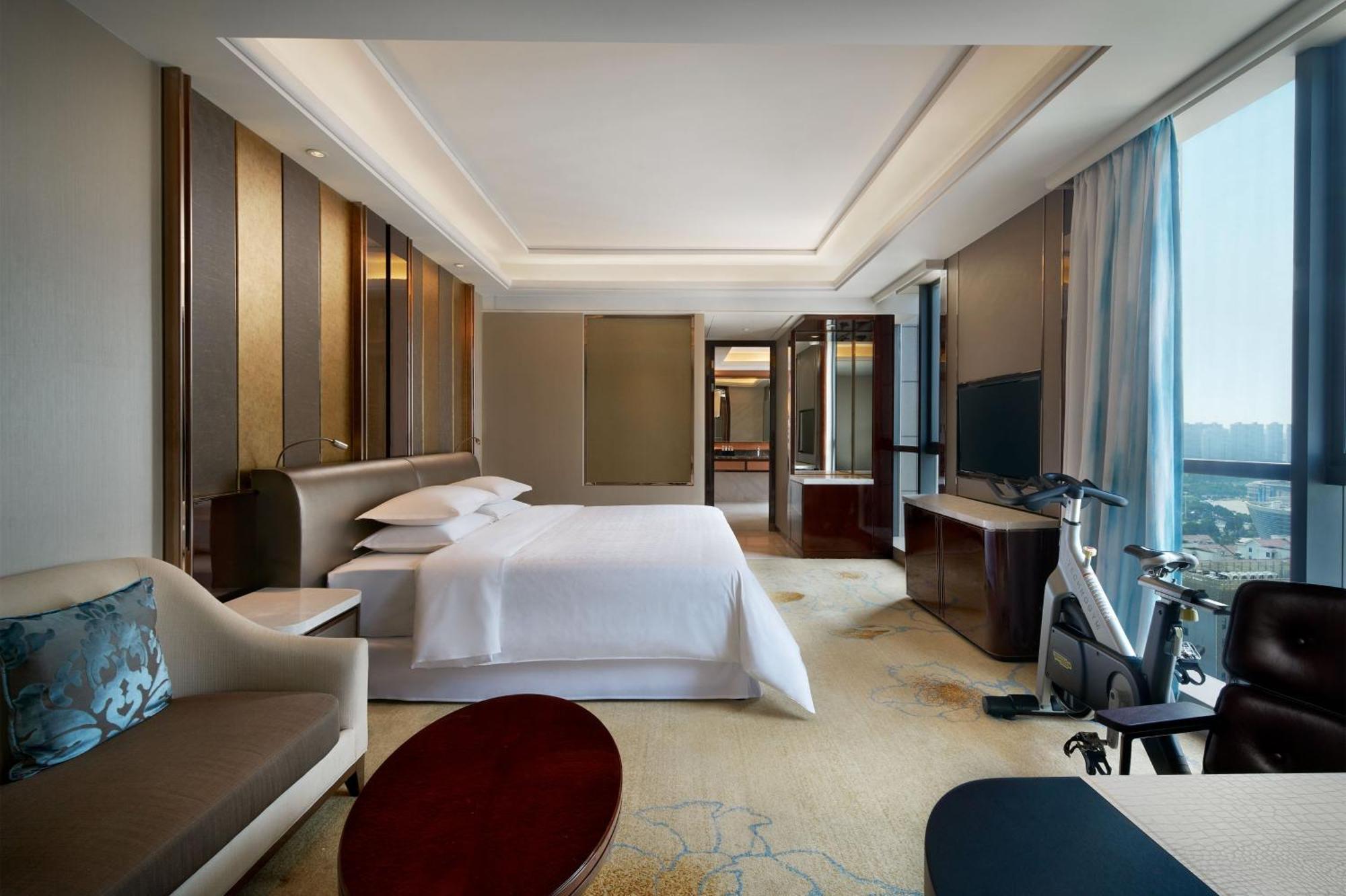 Sheraton Grand Zhengzhou Hotel Exterior foto